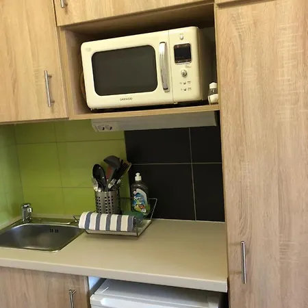 Cuki Apartment *
